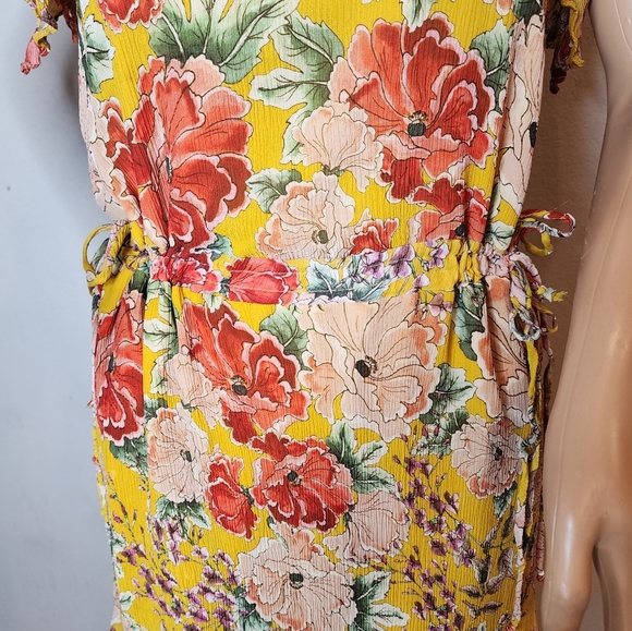 Anthropologie Dolan Silk Ellory Yellow Floral Midi flutter sleeve dress. S. New. - Picture 3 of 16